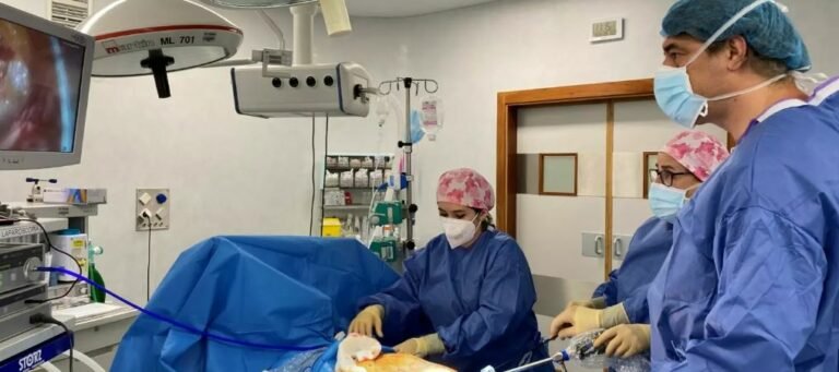 El doctor Barrasa explica cómo tratar el reflujo de forma definitiva